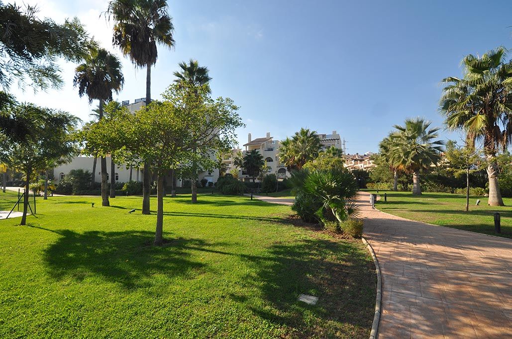 El Campanario Del Paraiso Estepona Exterior photo